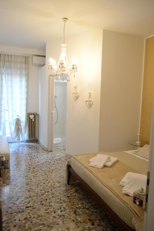 ホテル Casa Isabella ヴェローナ エクステリア 写真